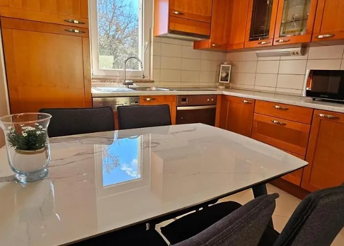 Rose マリンスカ